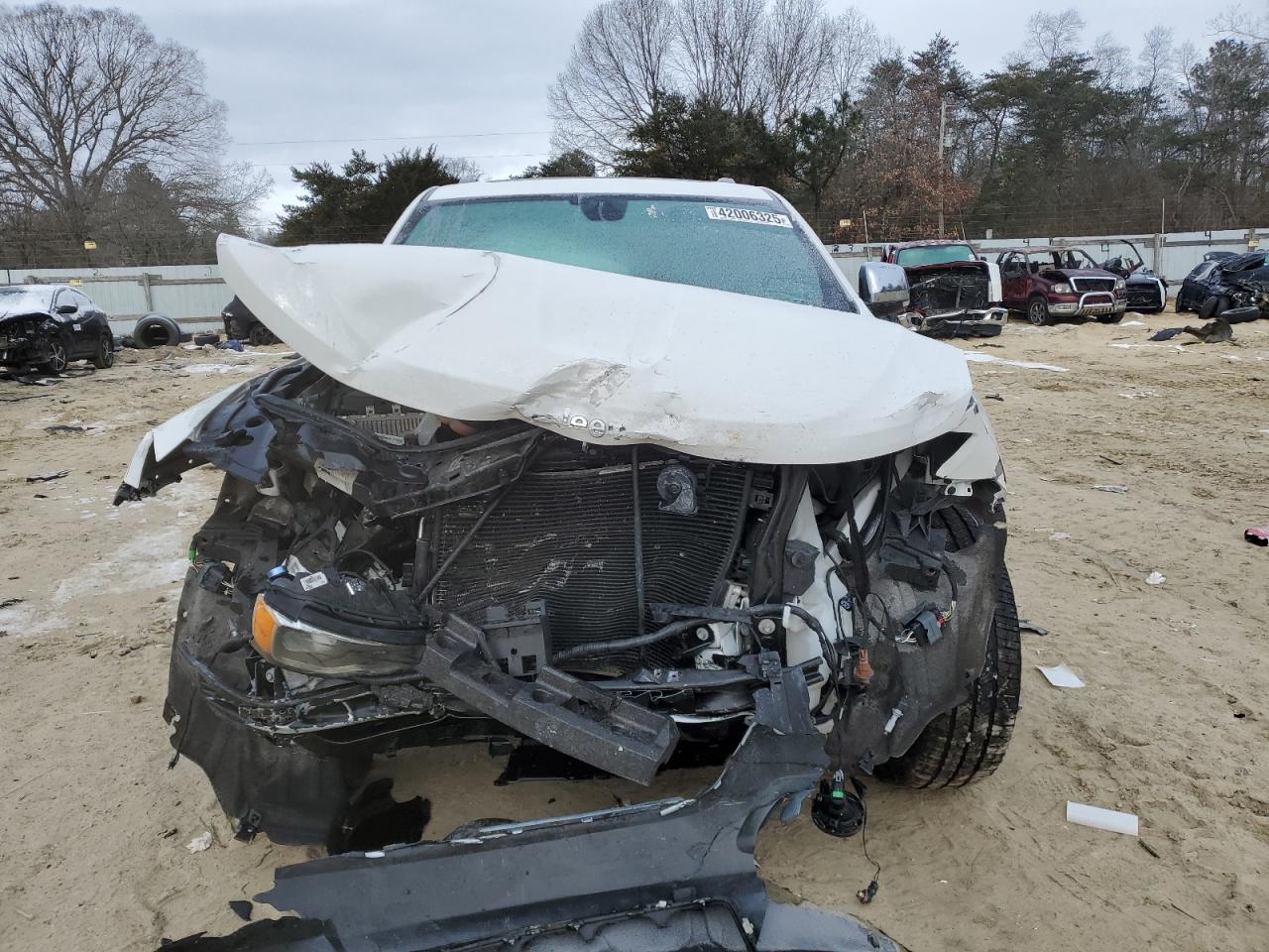 2021 Jeep Grand Cherokee VIN 1C4RJFBG6MC532018 Copart auction photo, front end / minor dent/scratches damage thumbnail 5