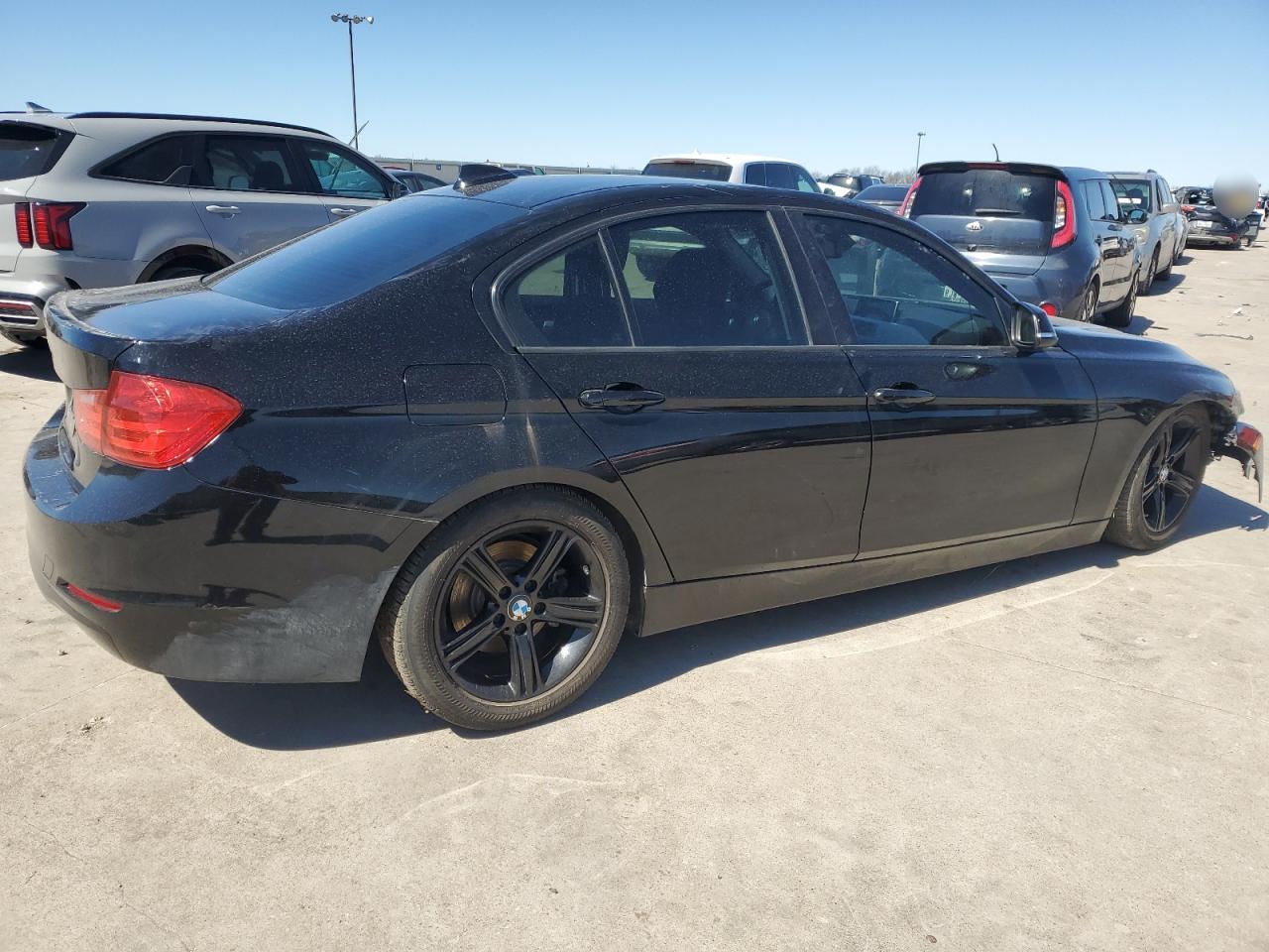 2015 BMW 3er VIN WBA3B1C5XFK138014 Copart auction photo, all over damage thumbnail 3