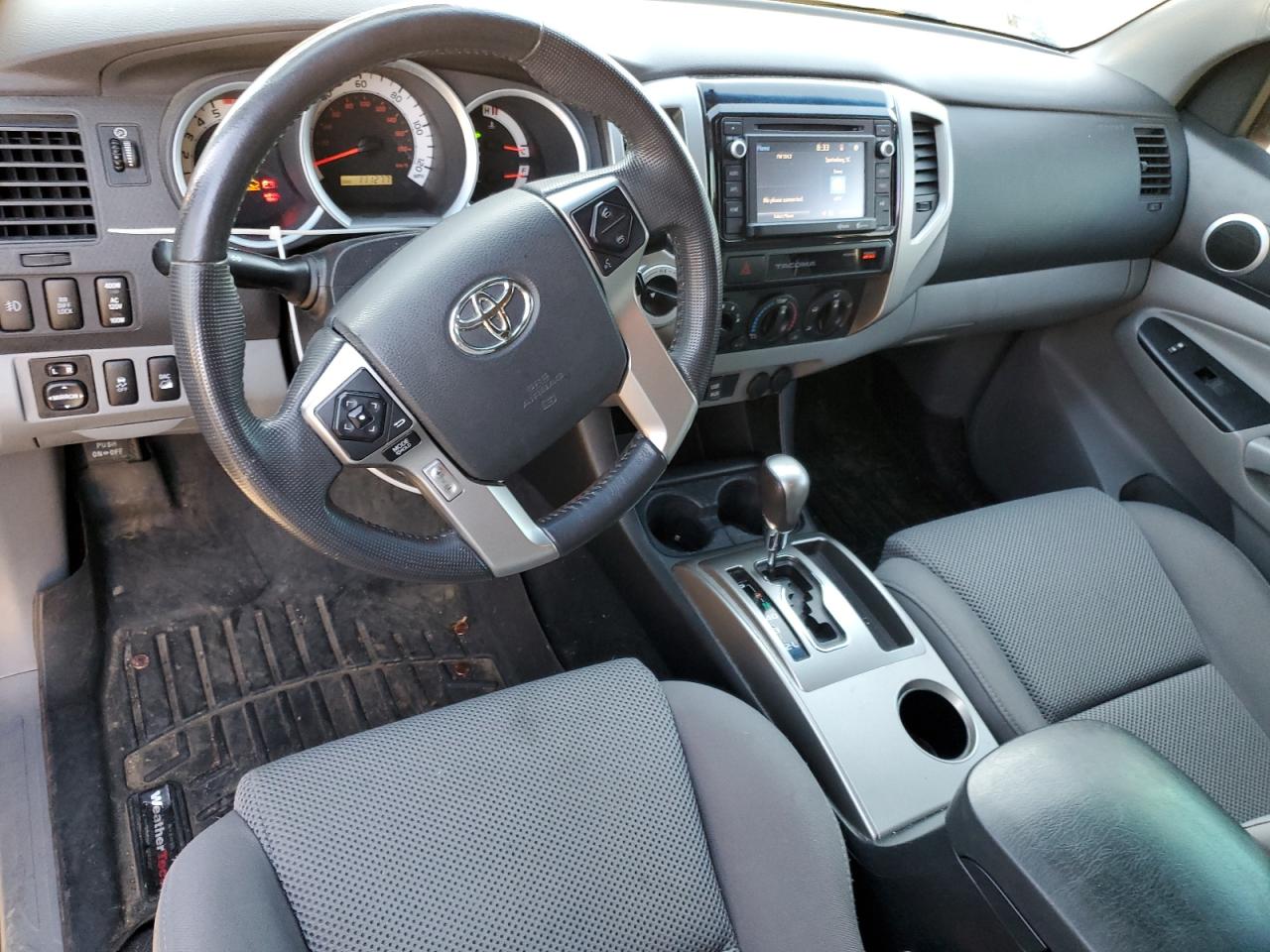 2015 Toyota Tacoma VIN 3TMLU4EN0FM164657 Copart auction photo, front end damage thumbnail 8