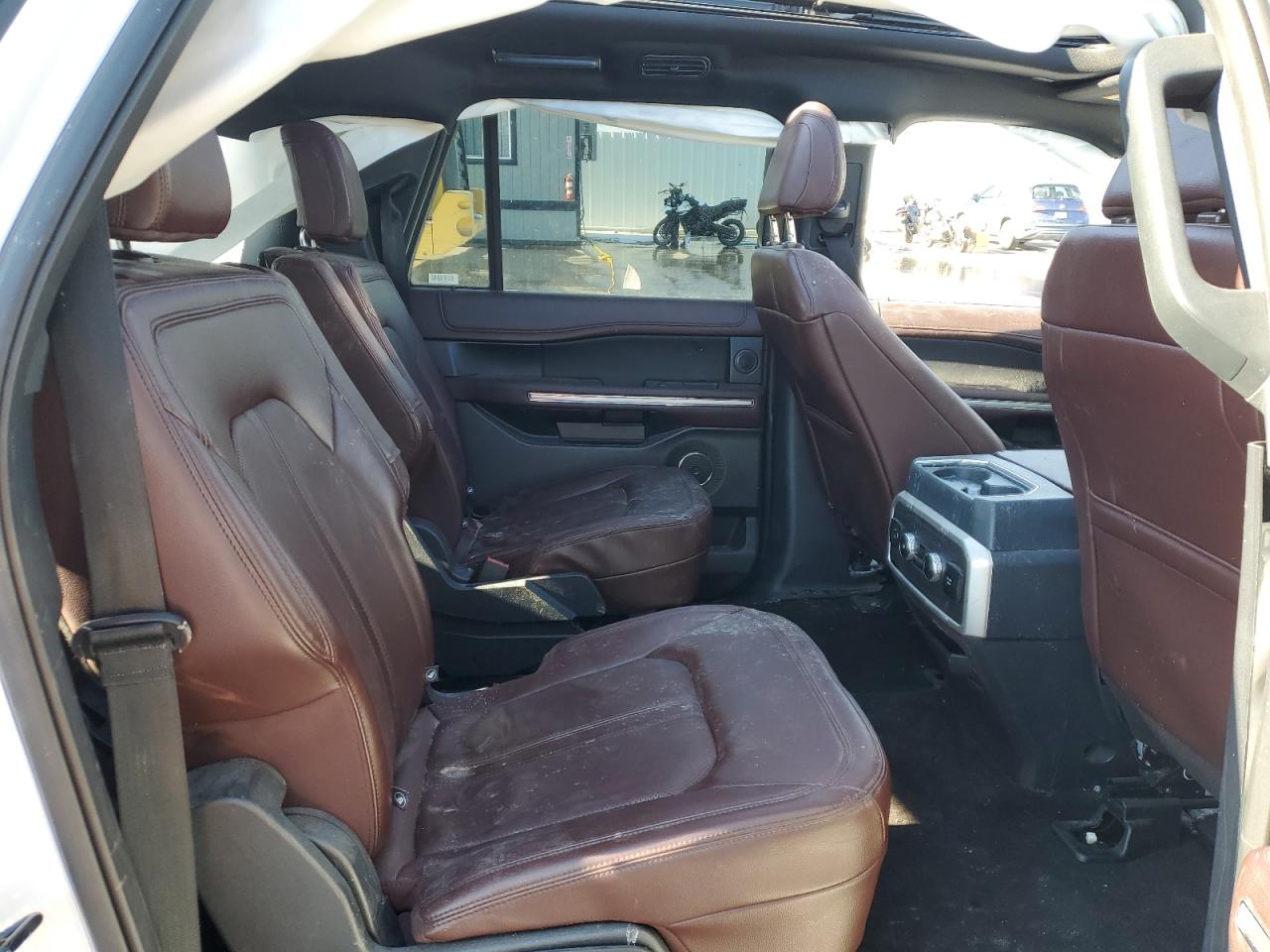 2023 Ford Expedition VIN 1FMJK2A87PEA40938 Copart auction photo, rollover / all over damage thumbnail 11