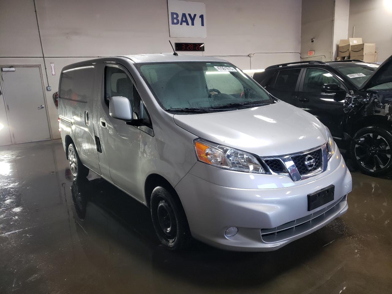 2017 Nissan NV VIN 3N6CM0KN0HK698265 Copart auction photo, rear end damage thumbnail 4