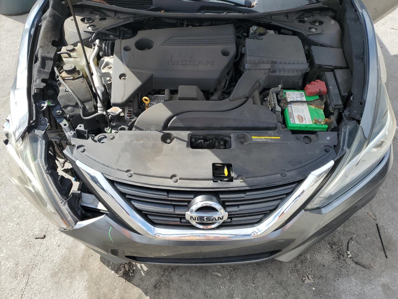 2018 Nissan Altima VIN 1N4AL3AP5JC183944 Copart auction photo, front end / side damage thumbnail 11