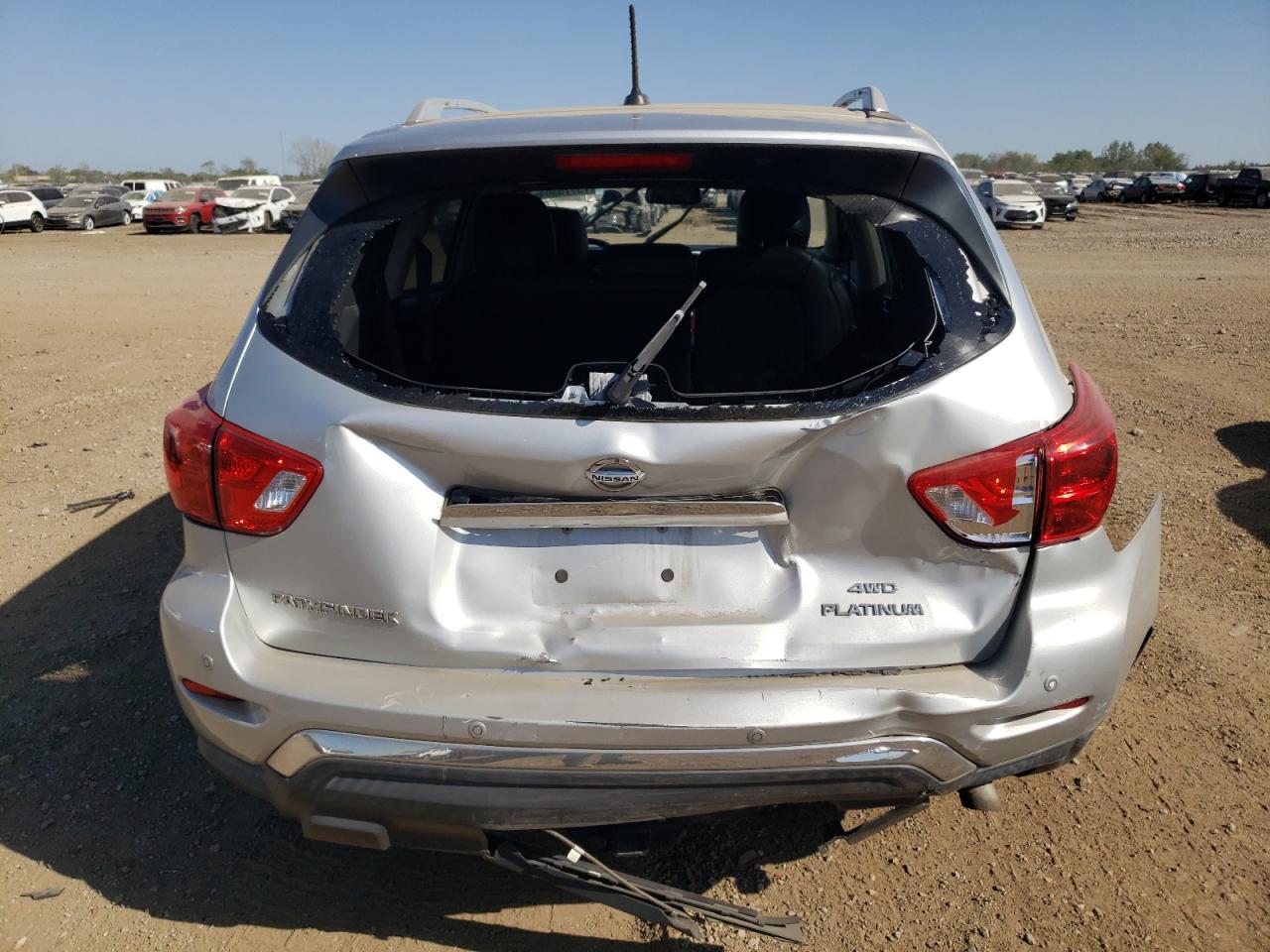 2017 Nissan Pathfinder VIN 5N1DR2MM0HC640697 Copart auction photo, rear end damage thumbnail 6