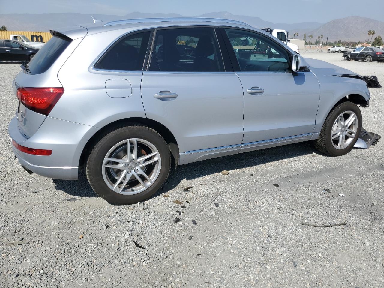 2016 Audi Q5 VIN WA1L2AFP7GA049261 Copart auction photo, front end damage thumbnail 3