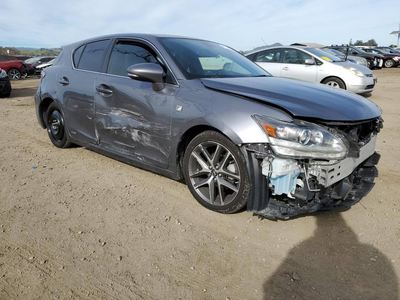 2015 Lexus CT VIN JTHKD5BH4F2215034 Copart auction photo, front end / side damage thumbnail 4