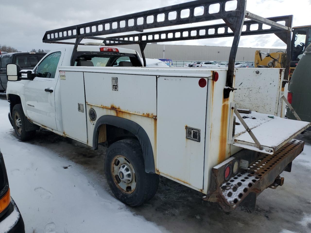 2015 Chevrolet Silverado VIN 1GB0CUEG5FZ126366 Copart auction photo, front end damage thumbnail 2
