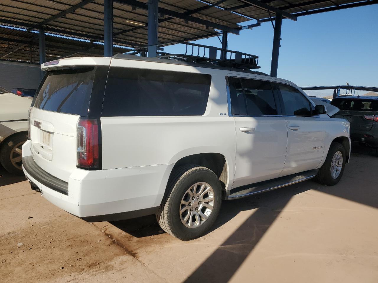 2016 GMC Yukon VIN 1GKS1FEC4GR167631 Copart auction photo, front end / side damage thumbnail 3