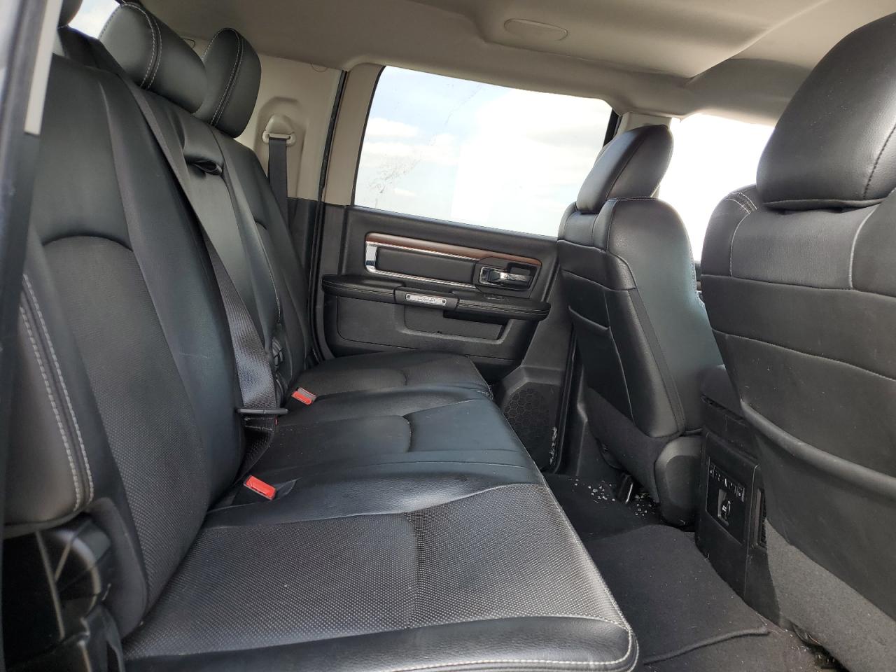 2014 RAM 2500 VIN 3C6UR5NL3EG174940 Copart auction photo, side / front end damage thumbnail 10
