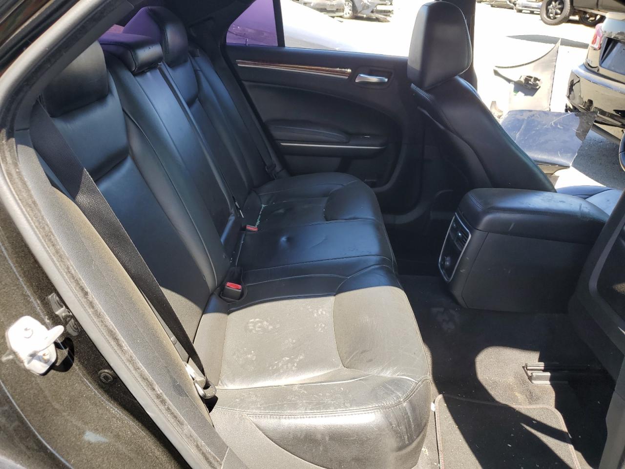 2014 Chrysler 300 VIN 2C3CCAAG2EH345849 Copart auction photo, vandalism damage thumbnail 10