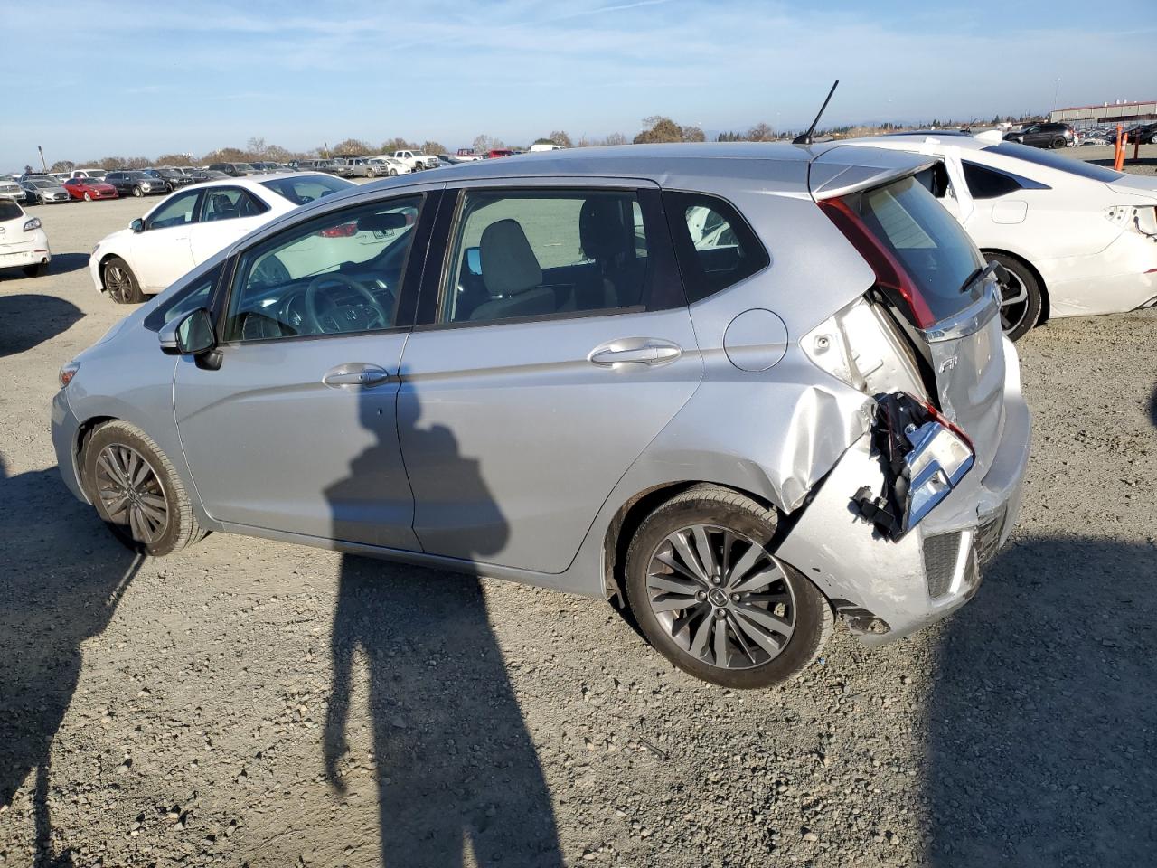 2015 Honda Fit VIN 3HGGK5H86FM700922 Copart auction photo, rear end / side damage thumbnail 2