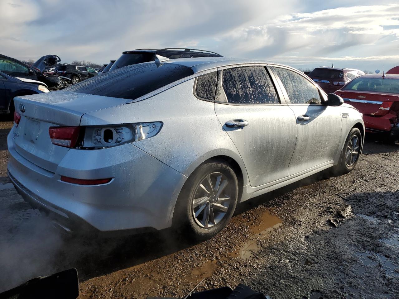 2019 KIA Optima VIN 5XXGT4L31KG344103 Copart auction photo, side damage thumbnail 3