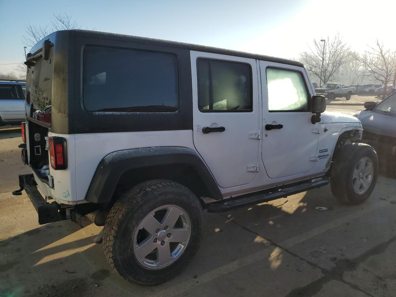 2016 Jeep Wrangler VIN 1C4BJWDGXGL122759 Copart auction photo, front end / rear end damage thumbnail 3