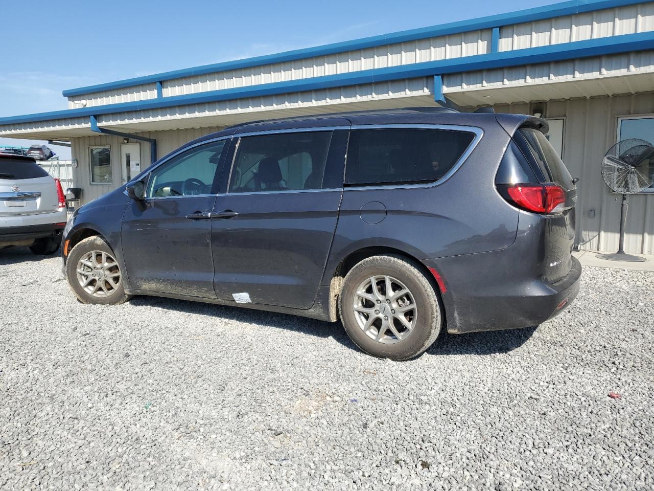 2021 Chrysler Voyager VIN 2C4RC1CG0MR553112 Copart auction photo, water/flood damage thumbnail 2