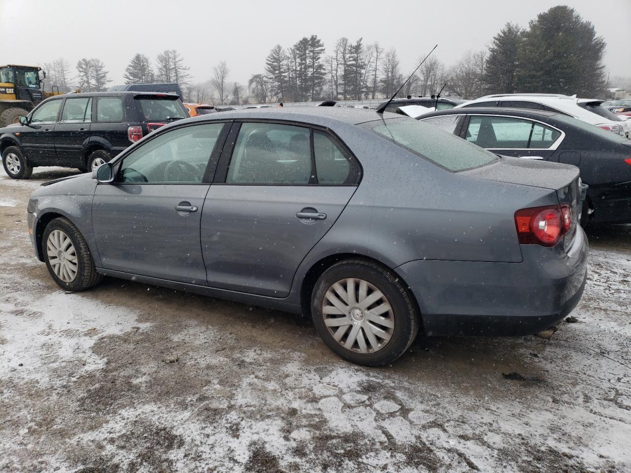 2010 Volkswagen Jetta VIN 3VWJZ7AJ3AM067262 Copart auction photo, all over damage thumbnail 2