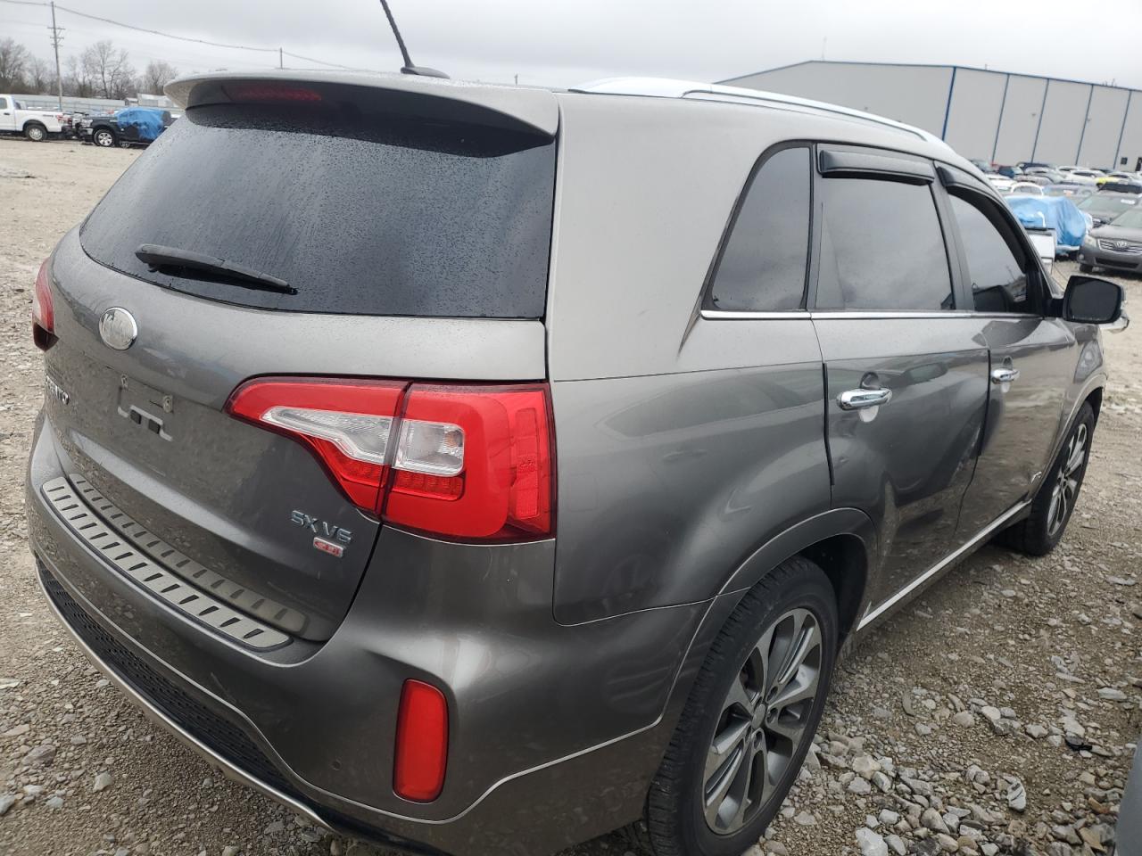 2014 KIA Sorento VIN 5XYKWDA74EG536509 Copart auction photo, front end damage thumbnail 3