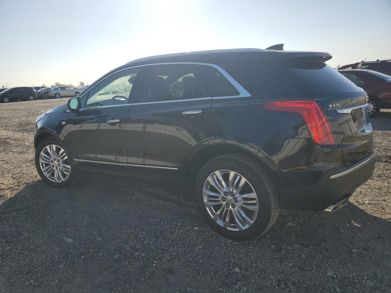2018 Cadillac XT5 VIN 1GYKNERS8JZ213720 Copart auction photo, front end damage thumbnail 2