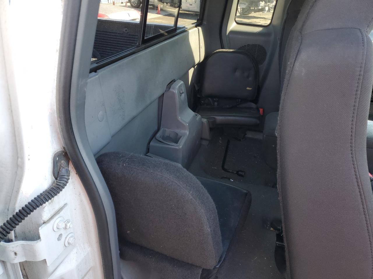 2005 Ford Ranger VIN 1FTZR45E85PA88948 Copart auction photo, rear end damage thumbnail 10