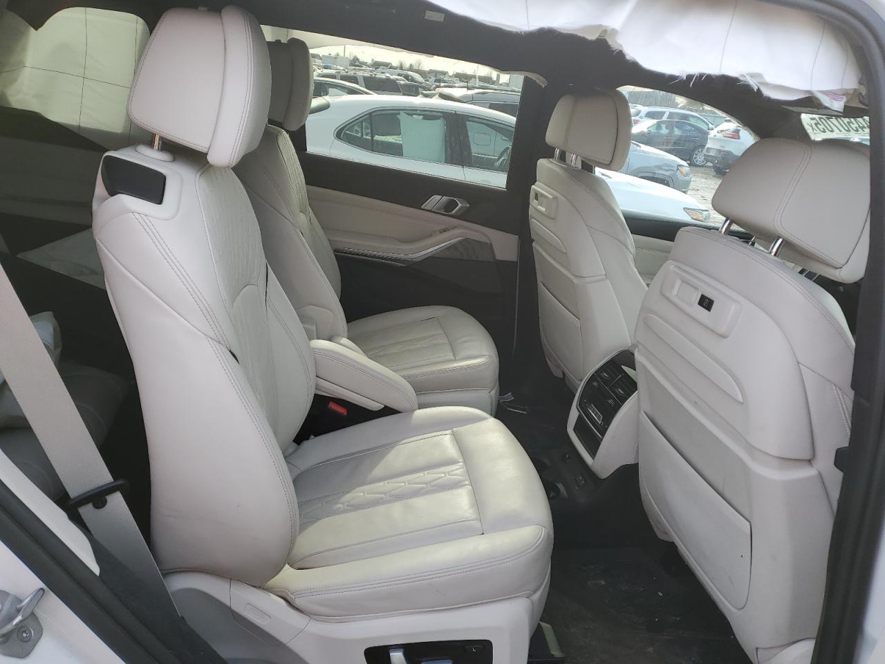2021 BMW X7 VIN 5UXCW2C01M9E59155 Copart auction photo, front end / rear end damage thumbnail 12