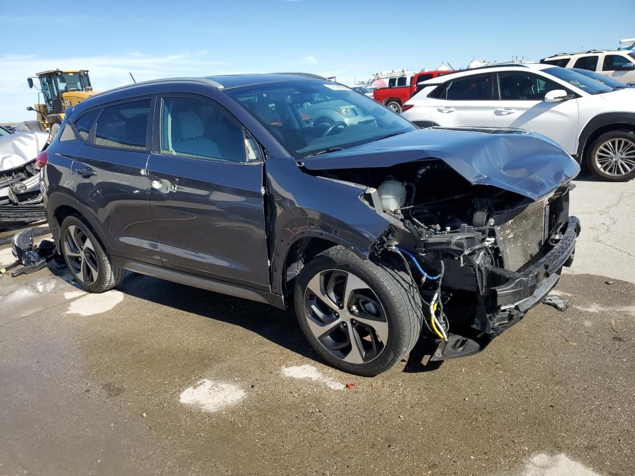 2017 Hyundai Tucson VIN KM8J33A21HU379488 Copart auction photo, side / front end damage thumbnail 4