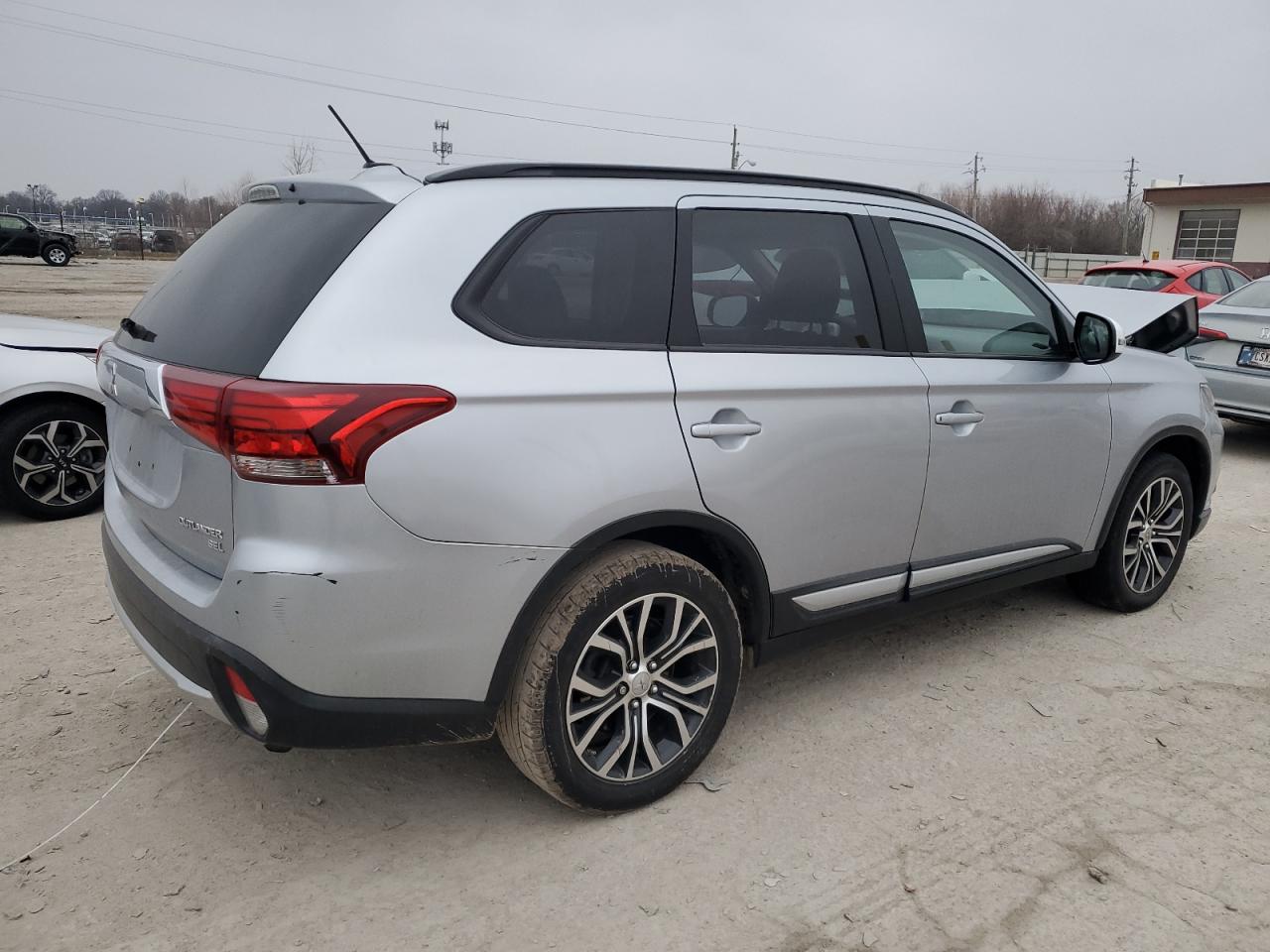 2016 Mitsubishi Outlander VIN JA4AD3A38GZ001318 Copart auction photo, front end / mechanical damage thumbnail 3