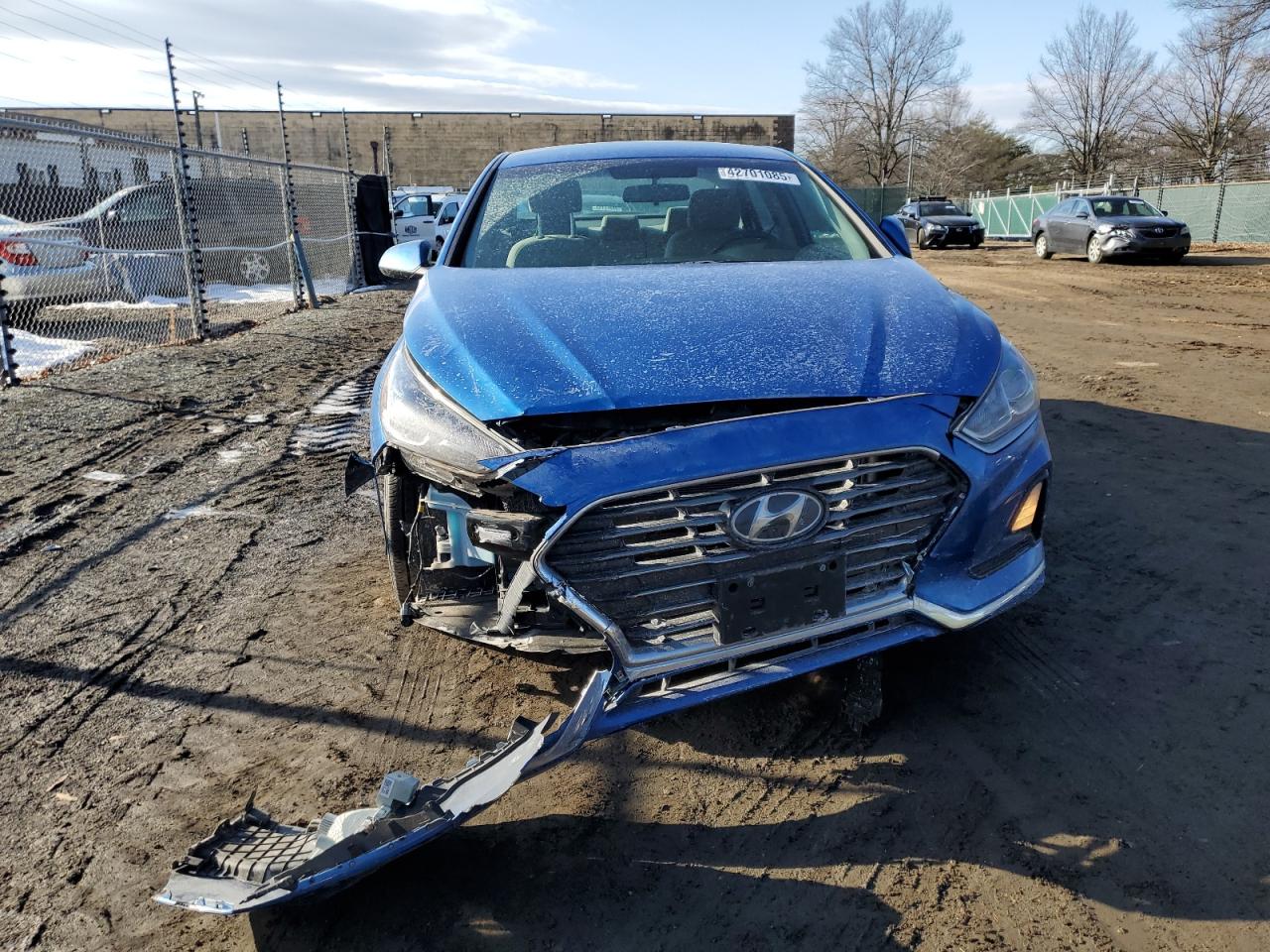 2019 Hyundai Sonata VIN 5NPE24AF9KH758659 Copart auction photo, front end / minor dent/scratches damage thumbnail 5