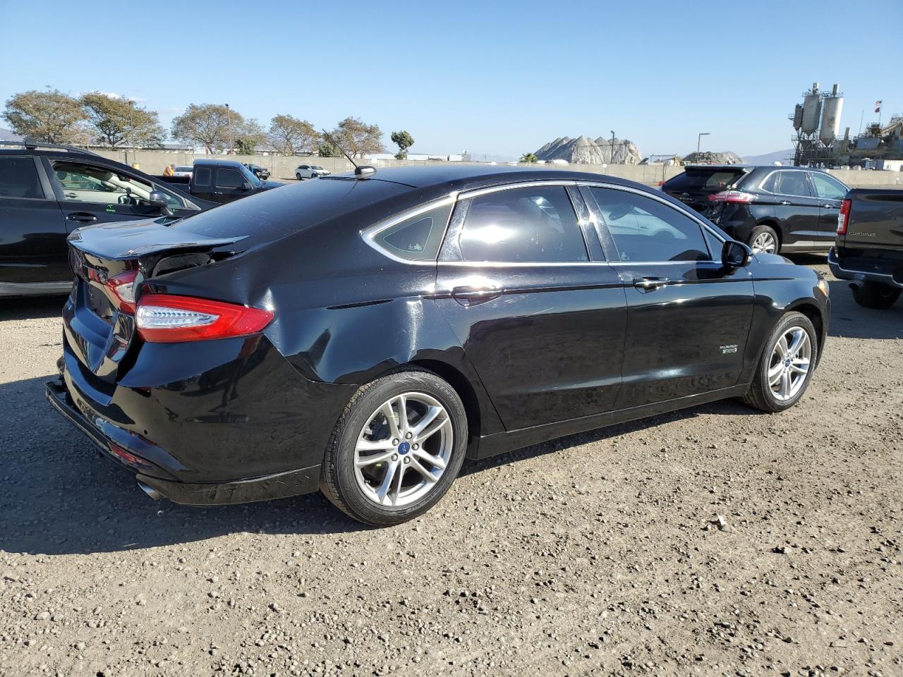 2016 Ford Fusion VIN 3FA6P0SU5GR173230 Copart auction photo, rear end damage thumbnail 3