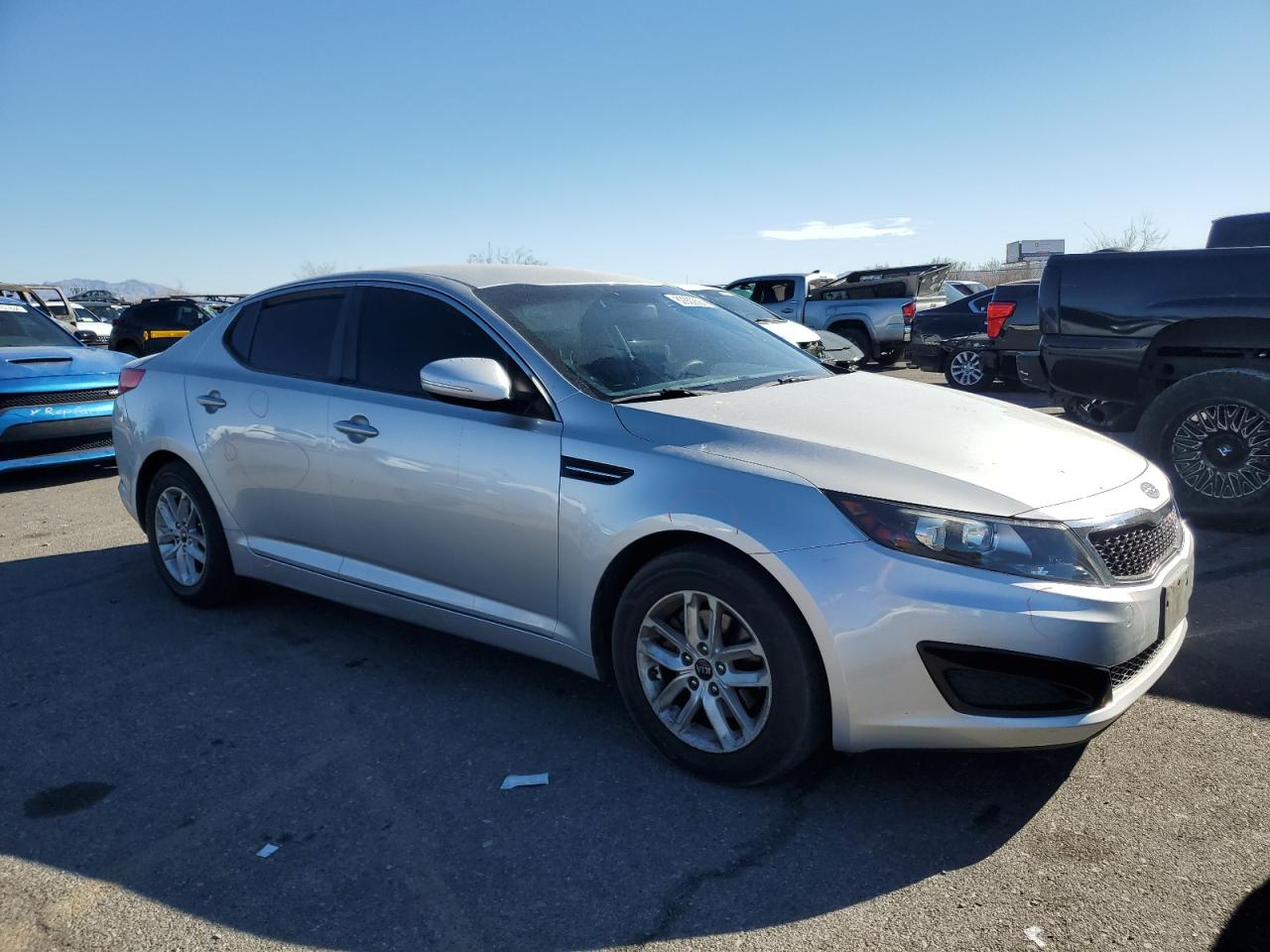 2011 KIA Optima VIN KNAGM4A72B5098697 Copart auction photo, vandalism damage thumbnail 4