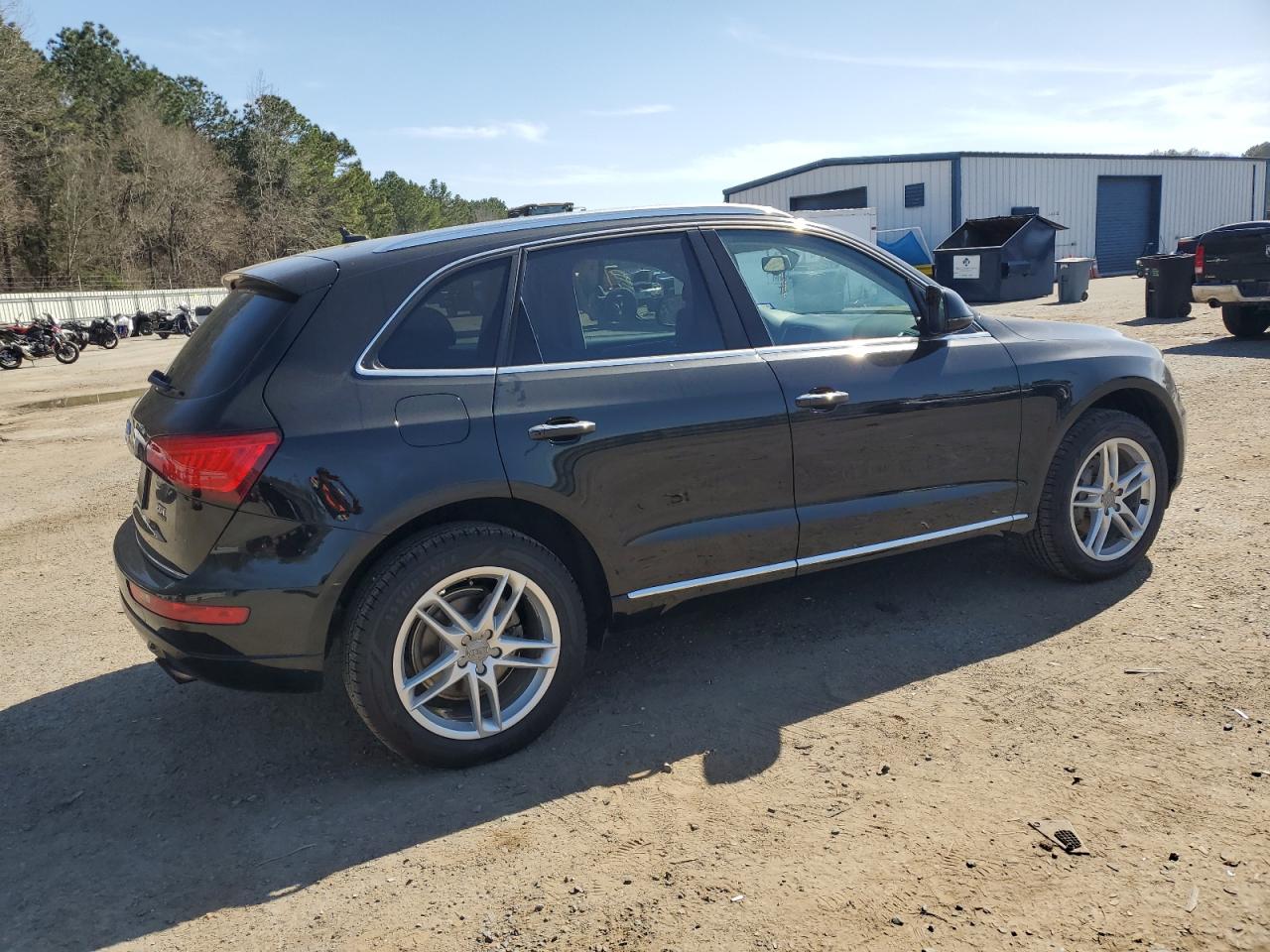2016 Audi Q5 VIN WA1L2AFP0GA020538 Copart auction photo, front end / minor dent/scratches damage thumbnail 3