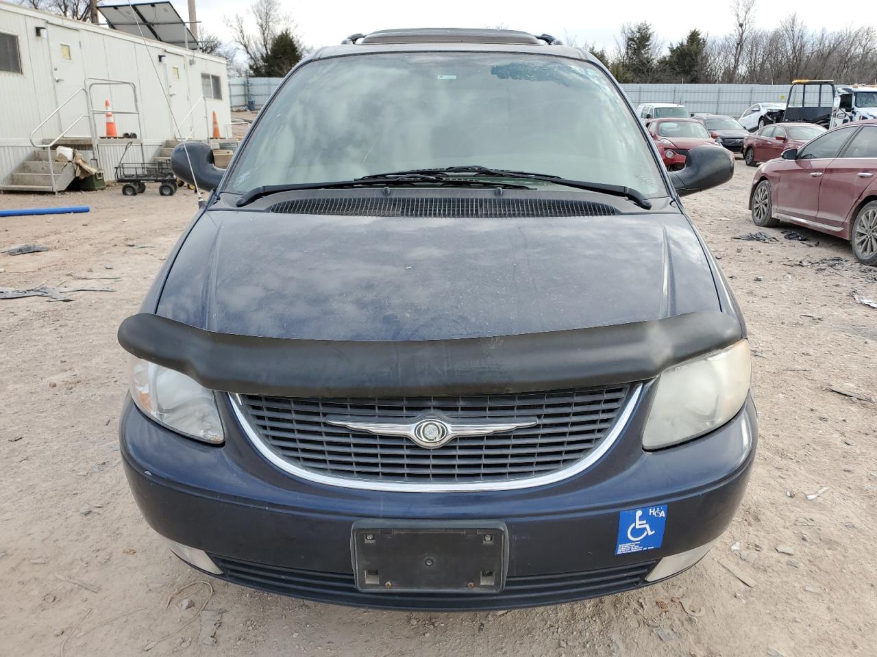2003 Chrysler Town & Country VIN 2C8GP64L73R355676 Copart auction photo, side / minor dent/scratches damage thumbnail 5