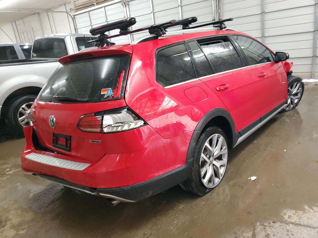 2019 Volkswagen Golf VIN 3VWH17AU4KM501285 Copart auction photo, all over / undercarriage damage thumbnail 3