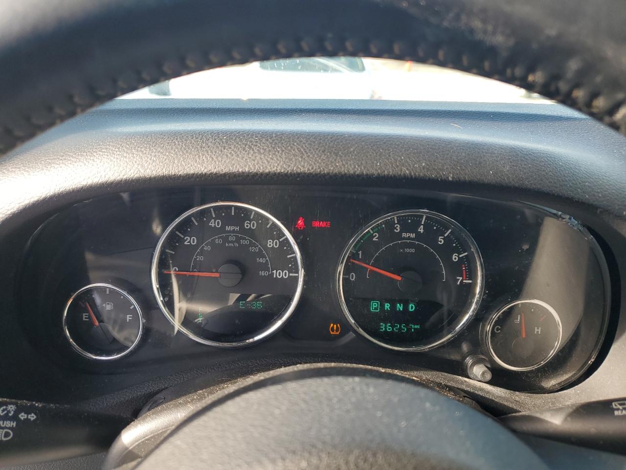 2017 Jeep Wrangler VIN 1C4HJWDG5HL605300 Copart auction photo, front end damage thumbnail 9