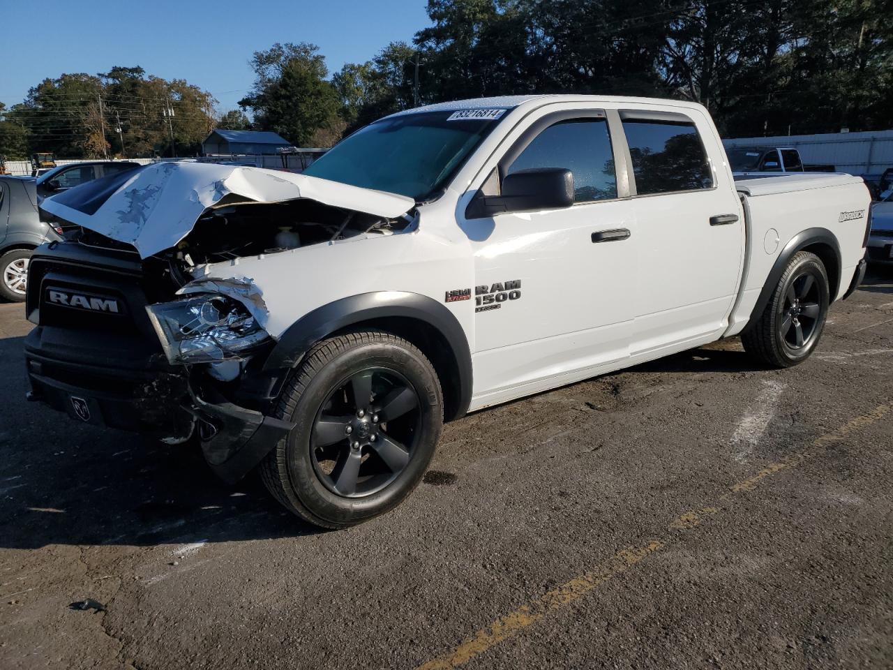 2019 RAM 1500 VIN 1C6RR6LT0KS686917
