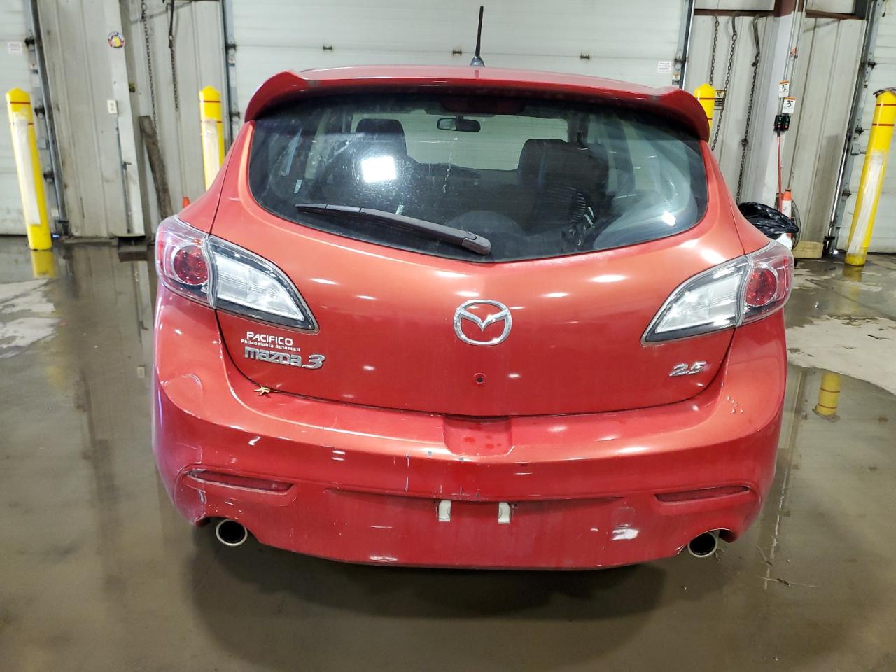 2011 Mazda 3 VIN JM1BL1K67B1477559 Copart auction photo, front end damage thumbnail 6