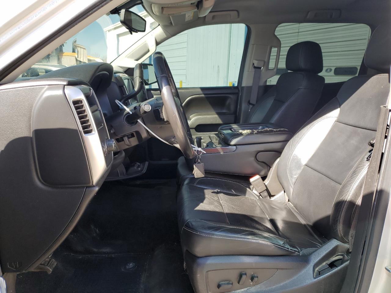 2017 Chevrolet Silverado VIN 3GCPCREC4HG157891 Copart auction photo, front end / side damage thumbnail 7