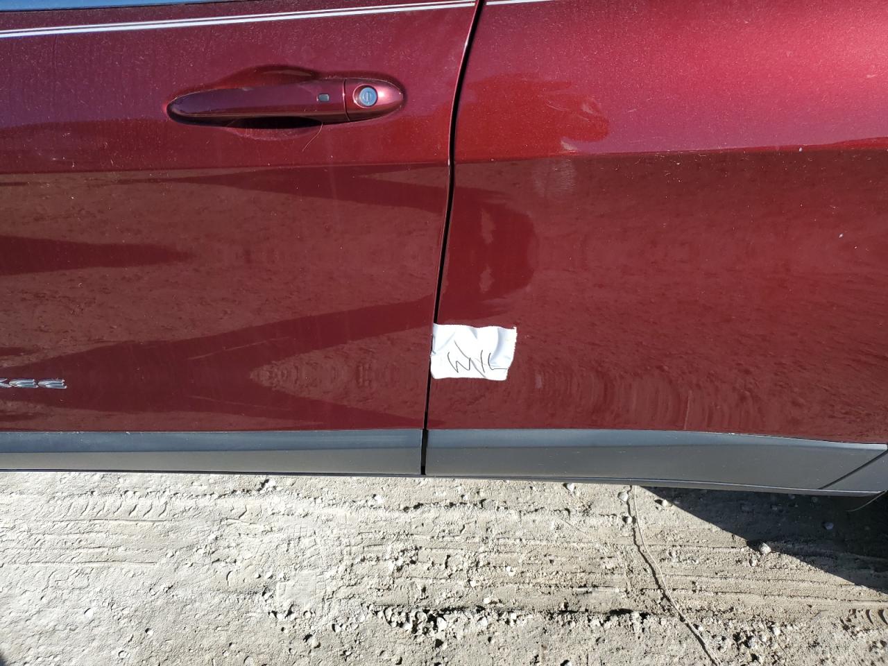 2019 Jeep Grand Cherokee VIN 1C4PJLDN5KD325726 Copart auction photo, water/flood damage thumbnail 13