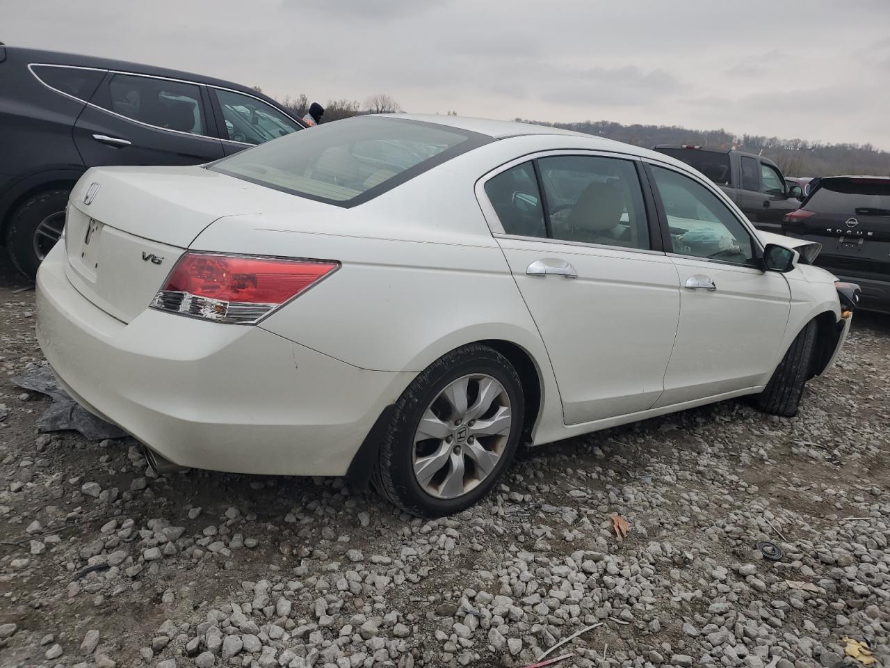 2010 Honda Accord VIN 1HGCP3F79AA025376 Copart auction photo, front end damage thumbnail 3