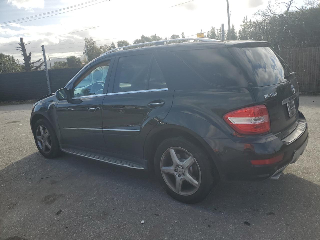 2009 Mercedes-Benz M-klasse VIN 4JGBB72E99A521497 Copart auction photo, mechanical / front end damage thumbnail 2