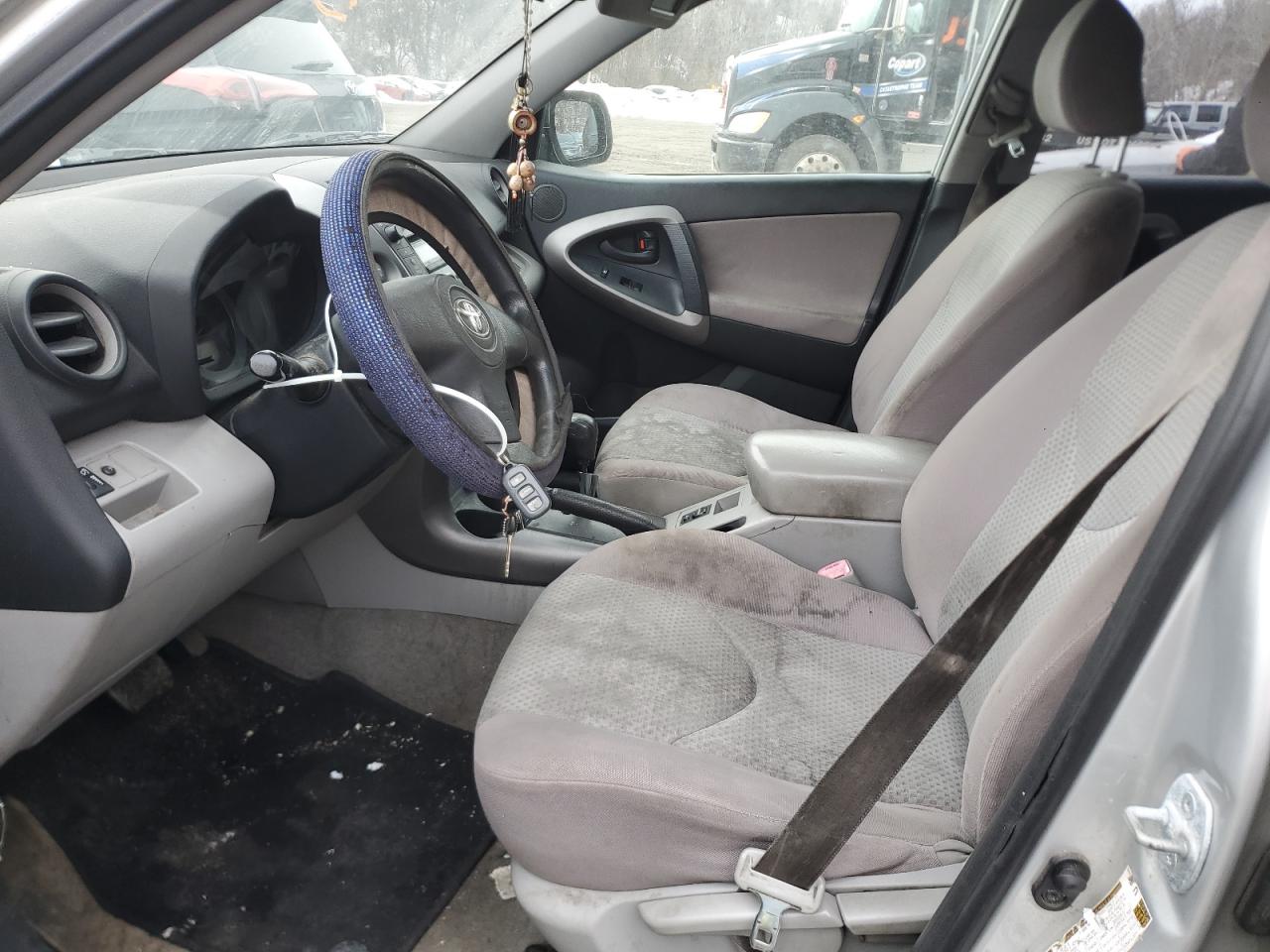2007 Toyota RAV 4 VIN JTMBD33V575083895 Copart auction photo, all over damage thumbnail 7