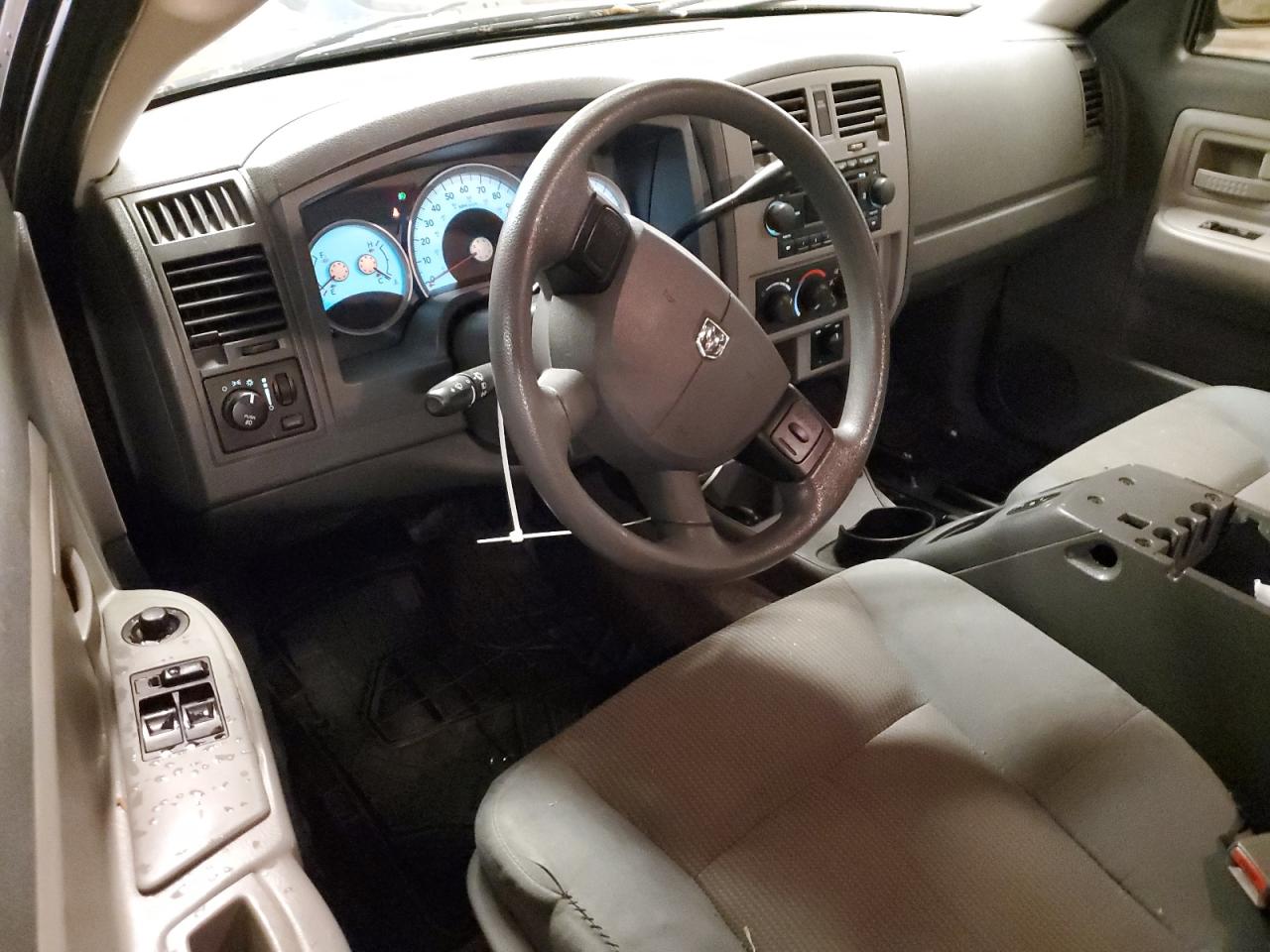 2005 Dodge Dakota VIN 1D3HW42N25S134819 Copart auction photo, front end / side damage thumbnail 8