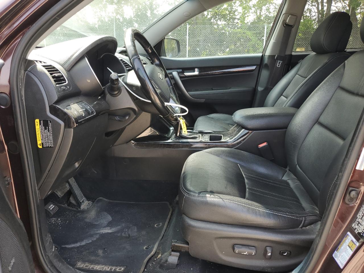 2015 KIA Sorento VIN 5XYKWDA79FG568521 Copart auction photo, front end / minor dent/scratches damage thumbnail 7