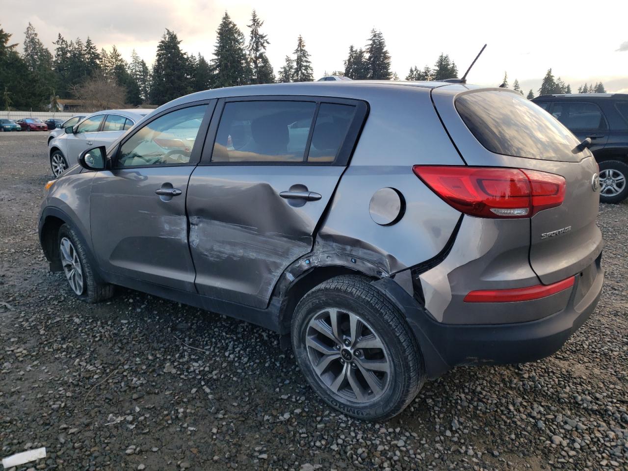 2016 KIA Sportage VIN KNDPB3ACXG7880726 Copart auction photo, side / rear end damage thumbnail 2