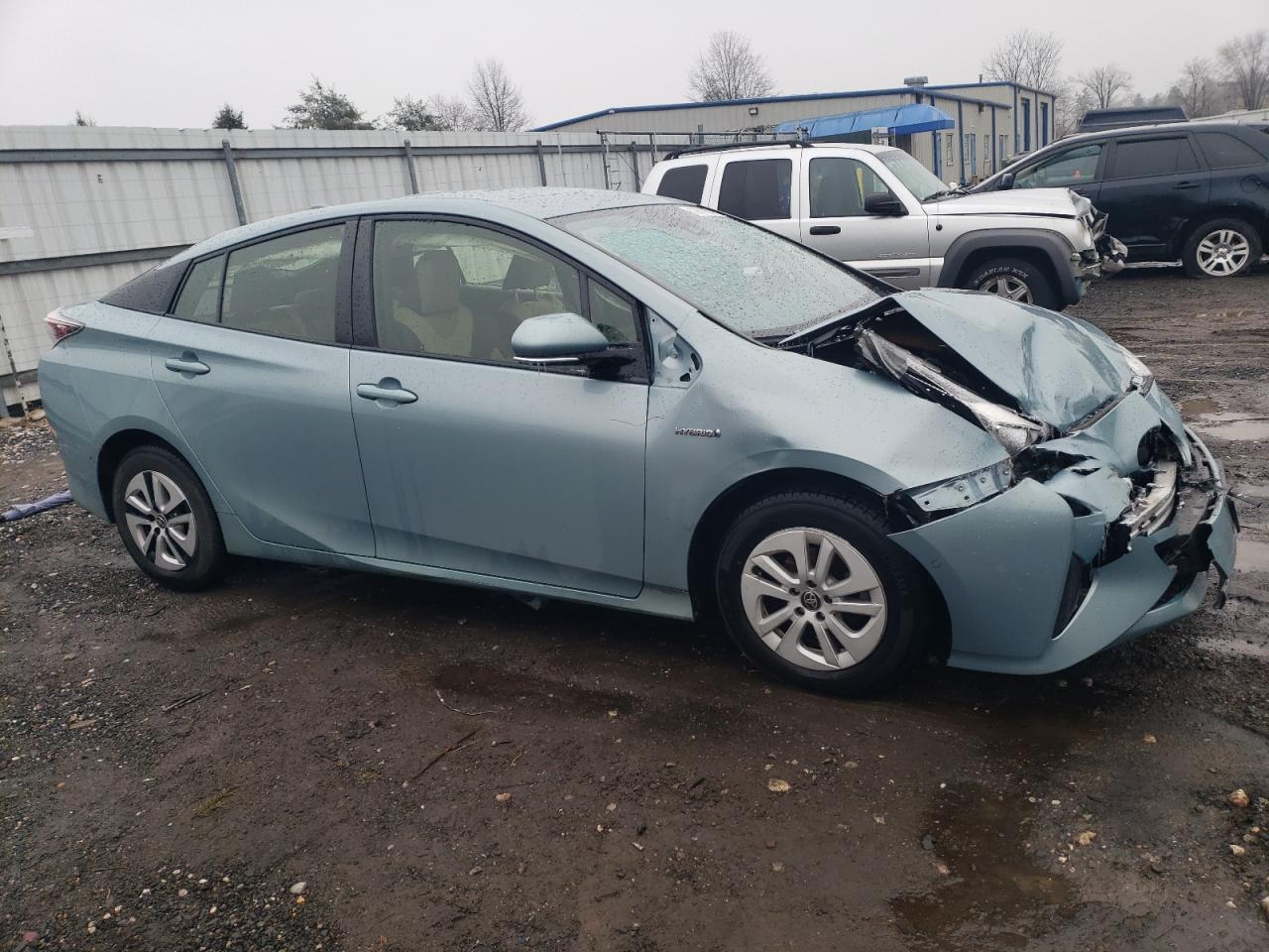 2018 Toyota Prius VIN JTDKBRFU8J3581796 Copart auction photo, front end / minor dent/scratches damage thumbnail 4