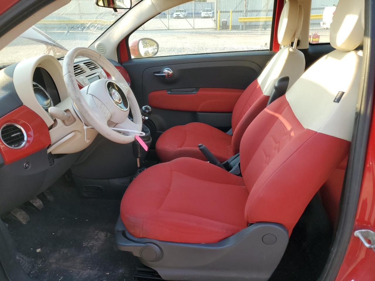 2015 Fiat 500 VIN 3C3CFFAR1FT501068 Copart auction photo, front end / minor dent/scratches damage thumbnail 7