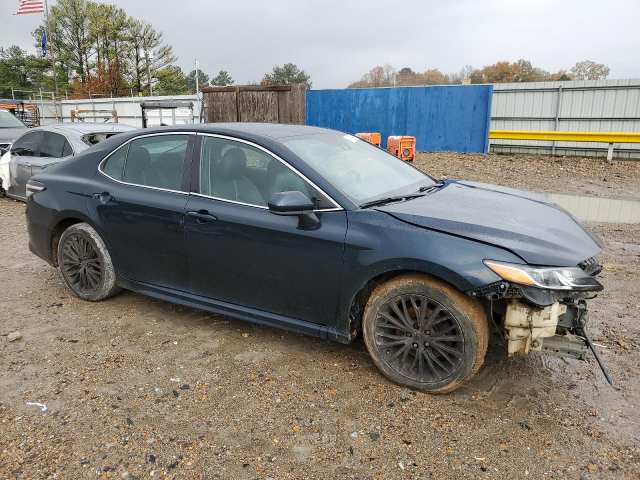 2020 Toyota Camry VIN 4T1G11AK0LU894916 Copart auction photo, front end damage thumbnail 4