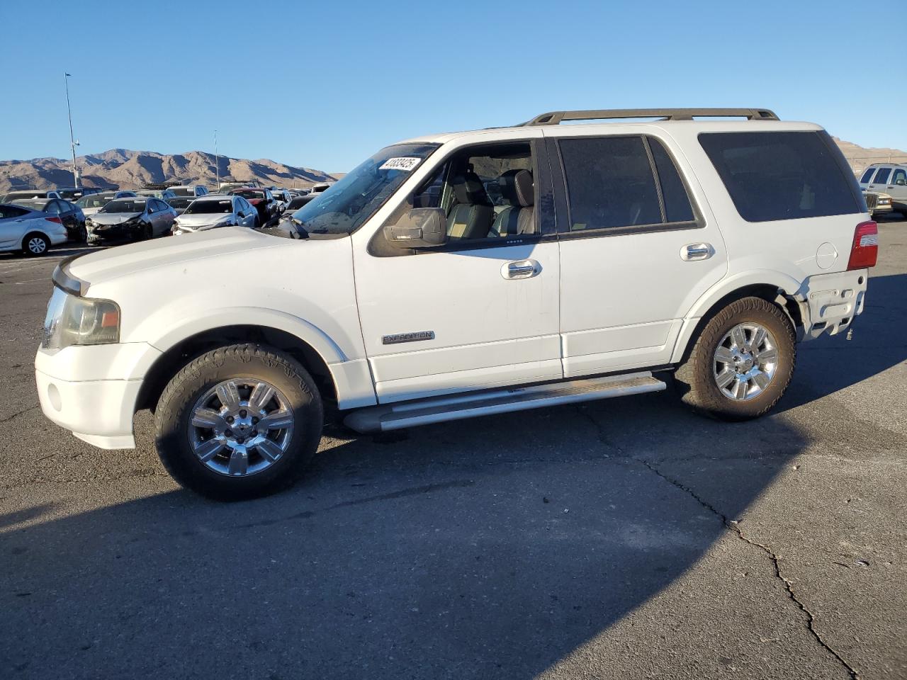 2007 Ford Expedition VIN 1FMFU17587LA68136