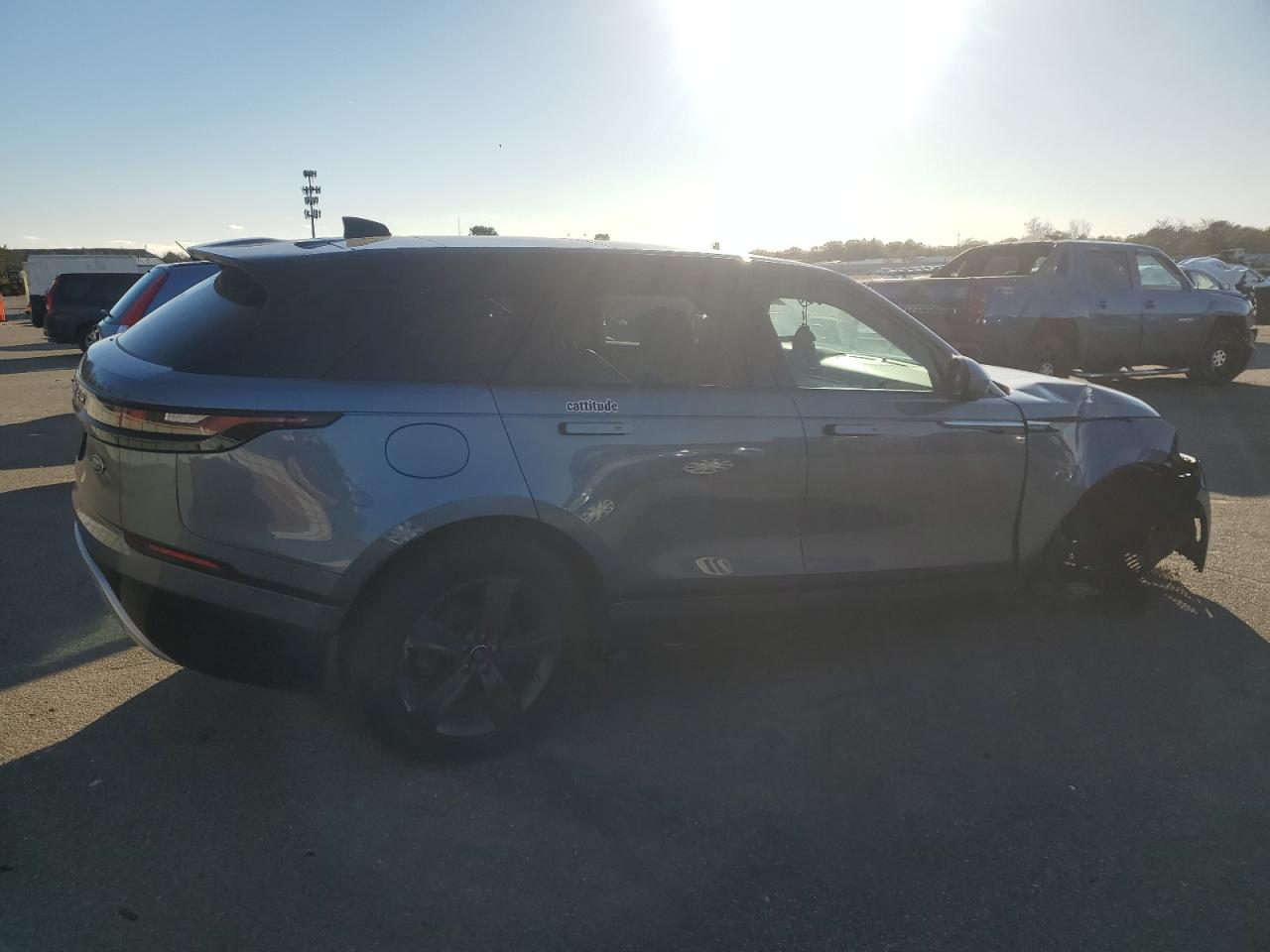 2020 Land Rover Range Rover VIN SALYB2EX1LA291615 Copart auction photo, side / front end damage thumbnail 3