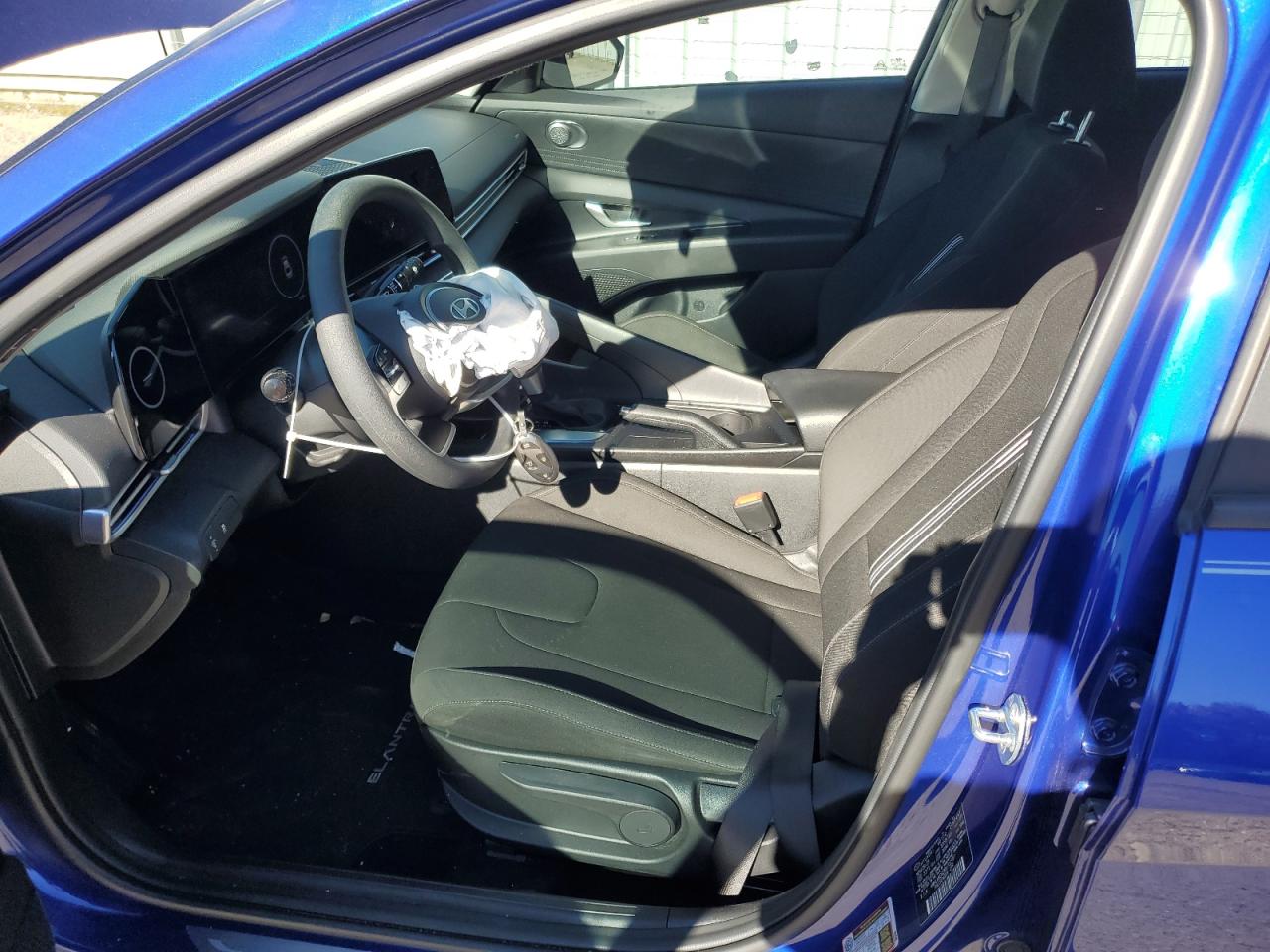 2024 Hyundai Elantra VIN KMHLM4DG0RU702997 Copart auction photo, front end / minor dent/scratches damage thumbnail 7