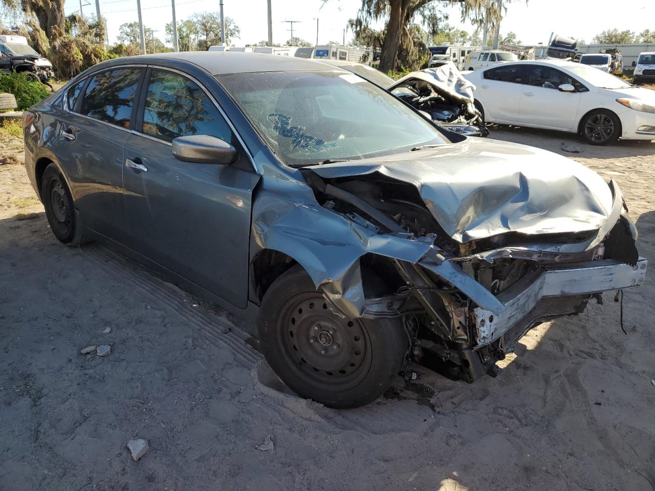 2015 Nissan Altima VIN 1N4AL3AP2FN314355 Copart auction photo, all over damage thumbnail 4