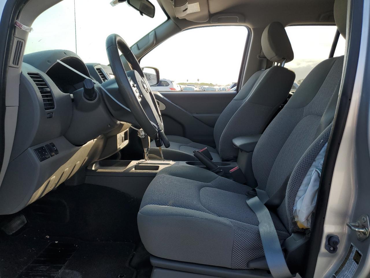2019 Nissan Navara (Frontier) VIN 1N6AD0ER9KN707066 Copart auction photo, side damage thumbnail 7