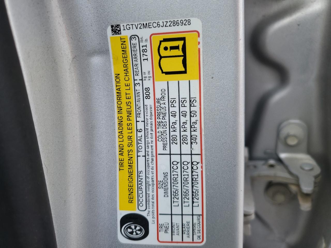 2018 GMC Sierra VIN 1GTV2MEC6JZ286928 Copart auction photo, minor dent/scratches / rear end damage thumbnail 12